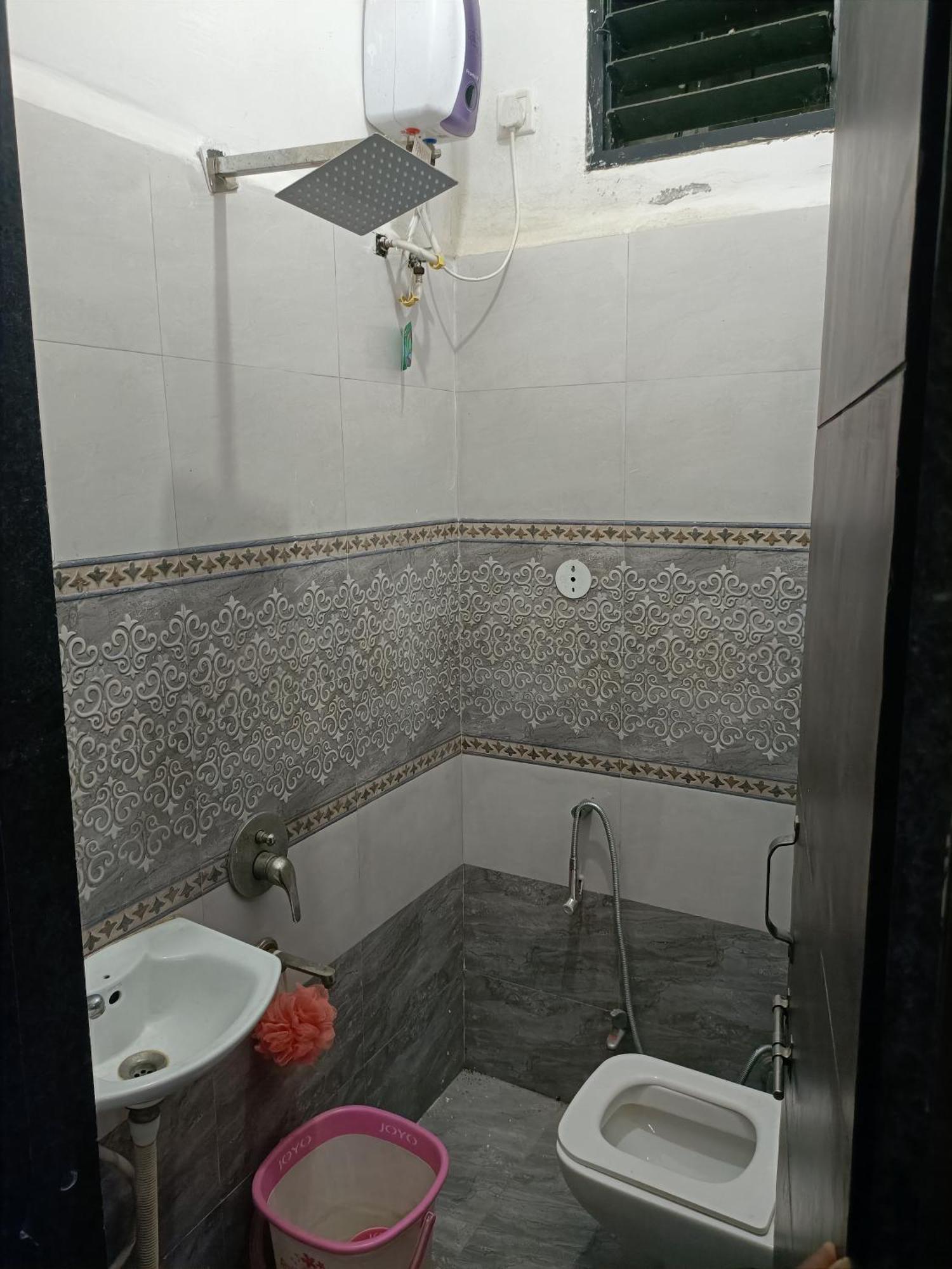 Mahalaxmi Nagar Residency Ac *